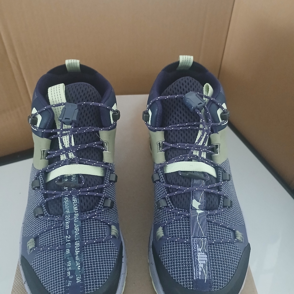 Womens NIB size 6.5 Cloudtrax is a versatile hiking shoe - Picture 6 of 6